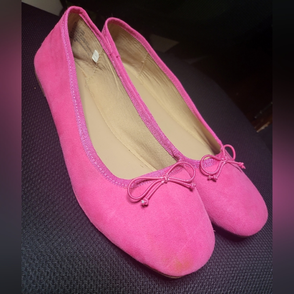 SIZE 8 Women Shoes - Pink